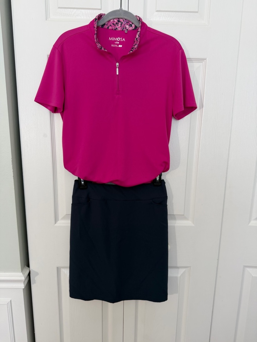 Mimosa Magenta shirt and dark navy skort size large
